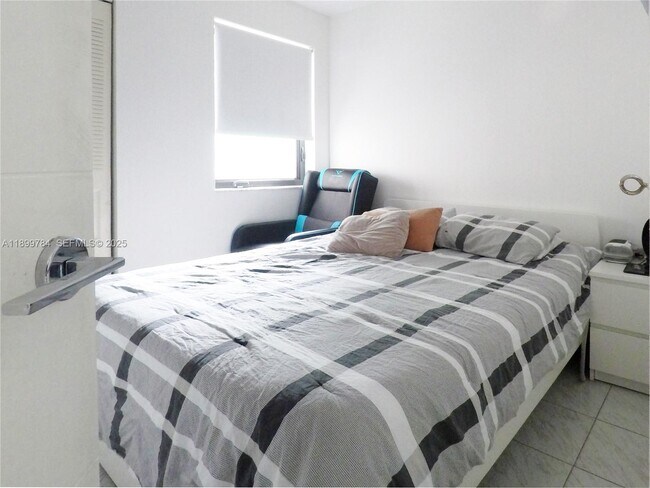 Building Photo - 19823 SW 123rd Pl