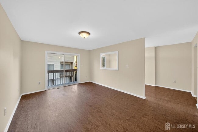 Building Photo - 1606 Madaline Dr