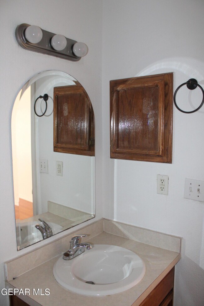 Building Photo - 11756 Bell Tower Dr