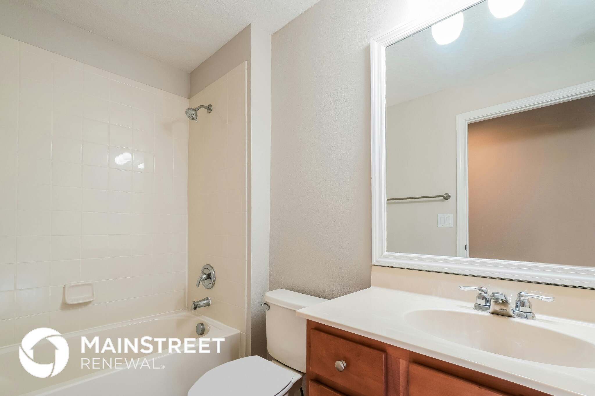 Building Photo - 521 Painted Leaf Dr