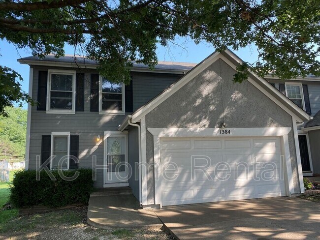 Primary Photo - 1384 N Ridge Pkwy