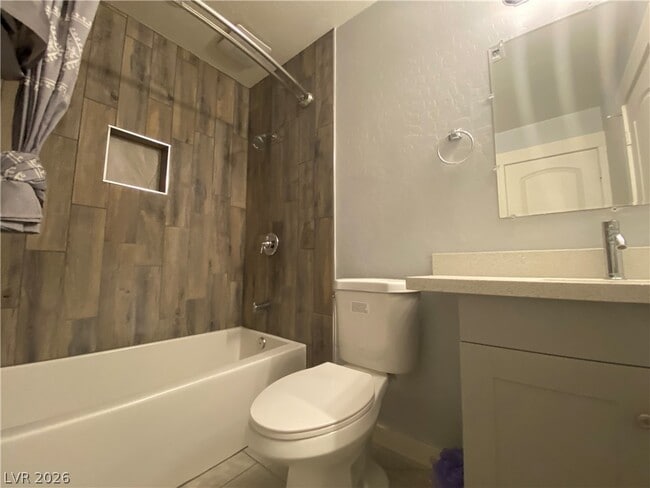 Building Photo - 259 N Lamb Blvd