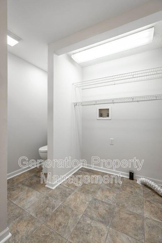 Building Photo - 103 Delray Ave