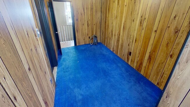 Building Photo - Cozy Single-Family Farmhouse with Rustic Character