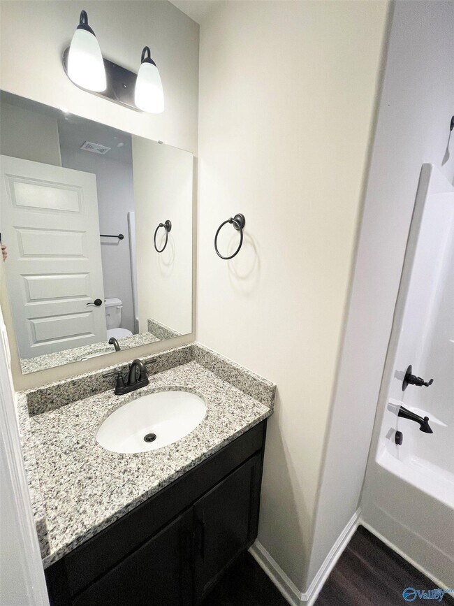 Building Photo - 126 Beaver Brook Pl