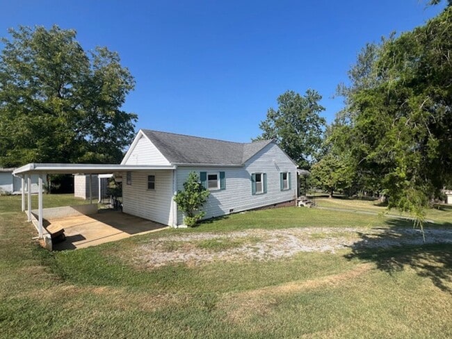 Building Photo - 818 Ridge Rd