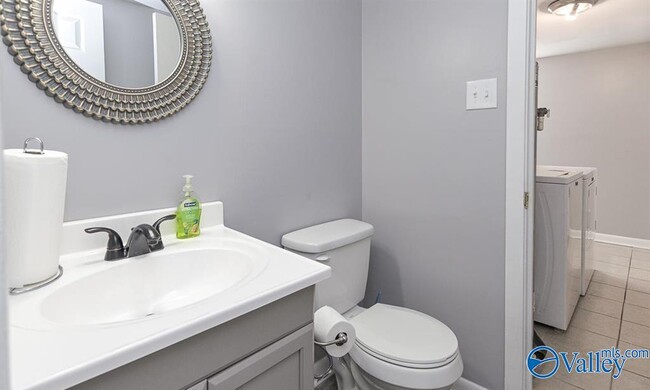 Building Photo - 6015 Kimbrell Ln NW