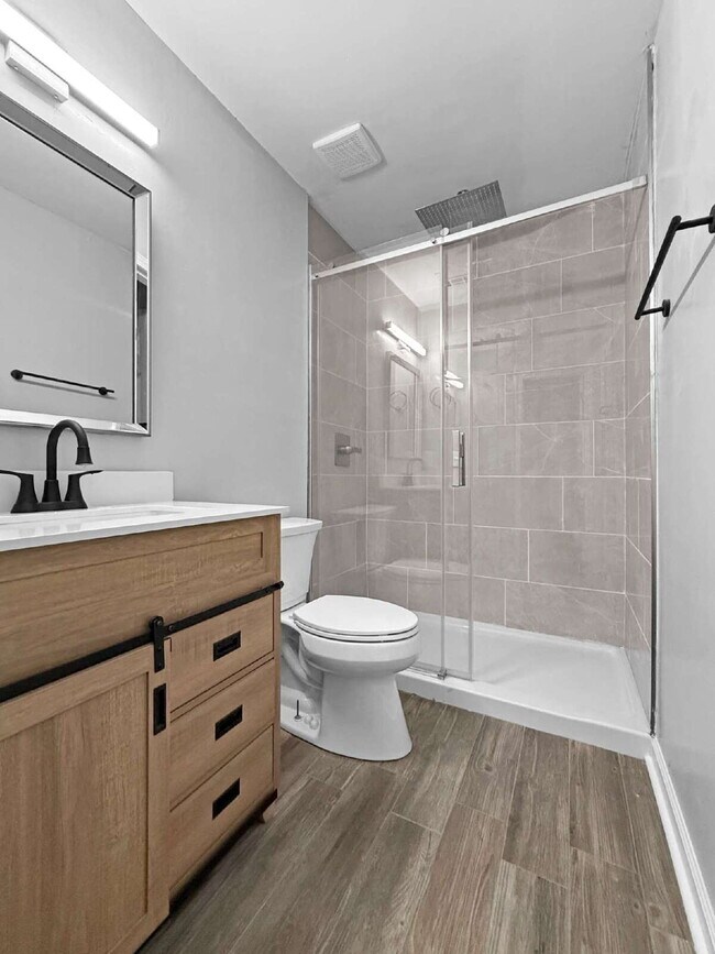 Building Photo - Luxury Fully Renovated 2-Bedroom with Brand-New Finishes – Minutes from Cordova Mall and NAS Pens...