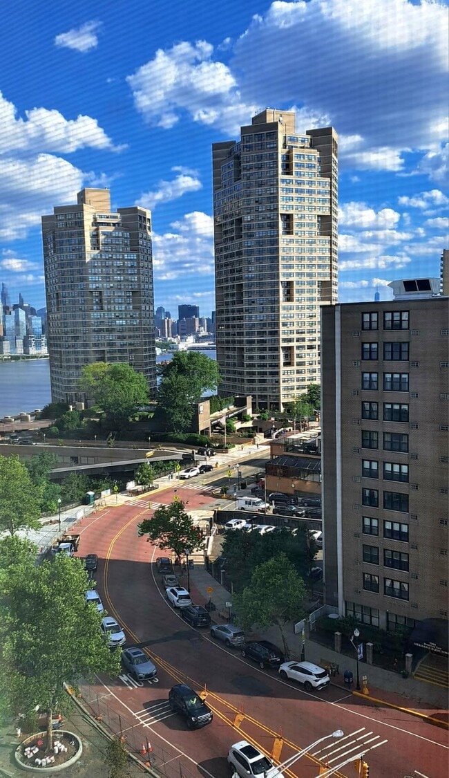 Building Photo - 7100 JFK Blvd E
