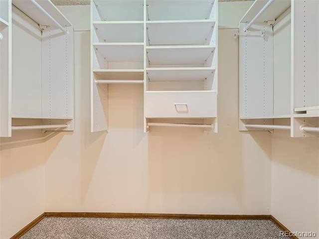 Building Photo - 1383 Briar Cir