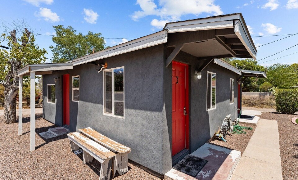 Building Photo - 496 W Mohave St