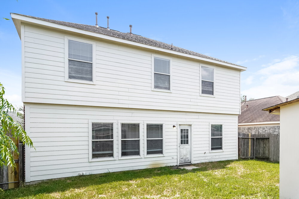 Building Photo - 18423 Knob Hill Lake Ln