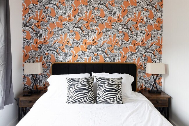 Building Photo - 10628 Lee Ave