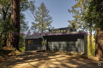 Building Photo - Woodacre Retreat Like Home with Views and ...