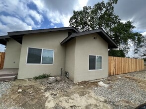 Building Photo - 28994 Rd 168