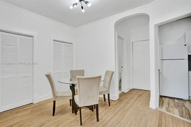 Building Photo - 1656 Polk St