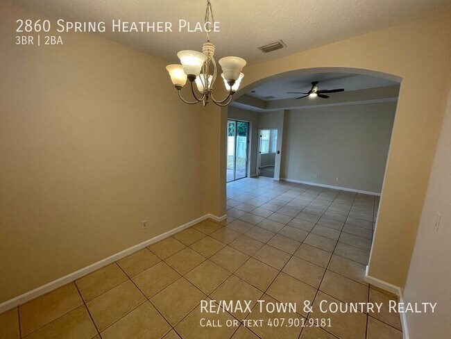 Building Photo - 2860 Spring Heather Pl