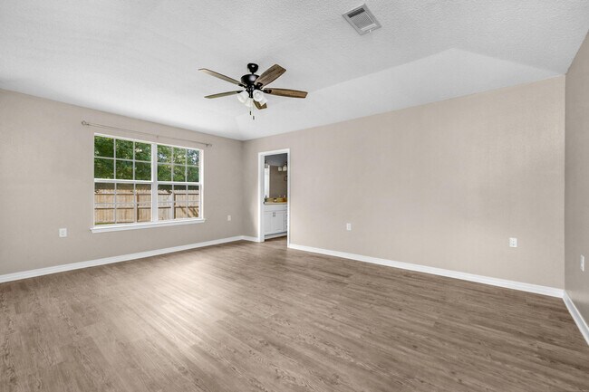 Building Photo - 1477 Sturbridge Pl