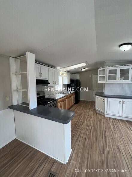 Building Photo - 45 Pheasant Hill Trailer Park