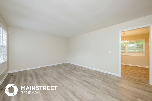 Building Photo - 3730 Danube Dr