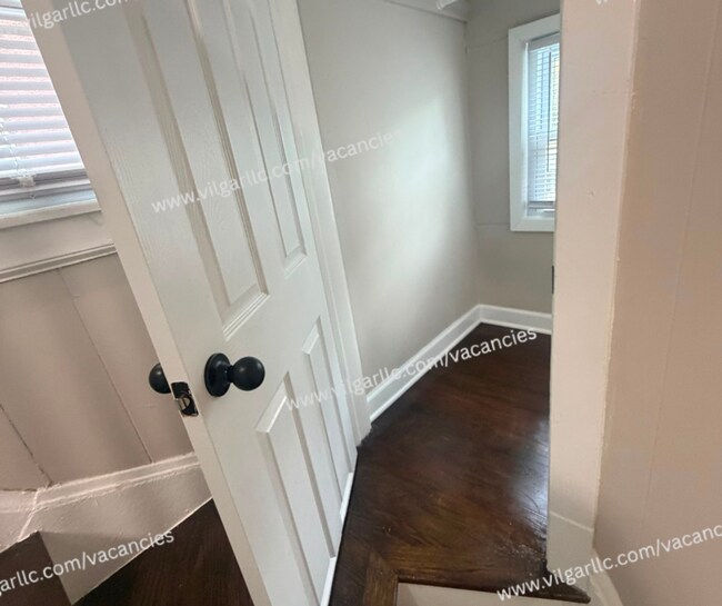 Building Photo - 308 Fillmore St