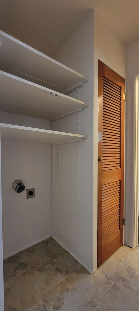 Building Photo - 3 Bedroom 1 Bath Home **Move In Special