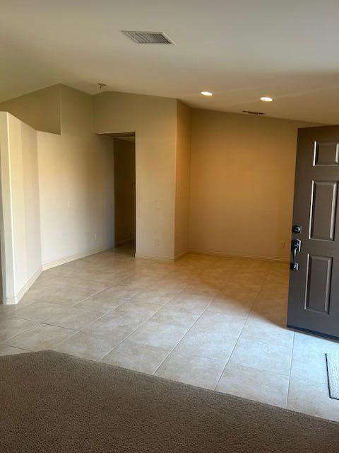 Building Photo - 45510 Sunbrook Ln