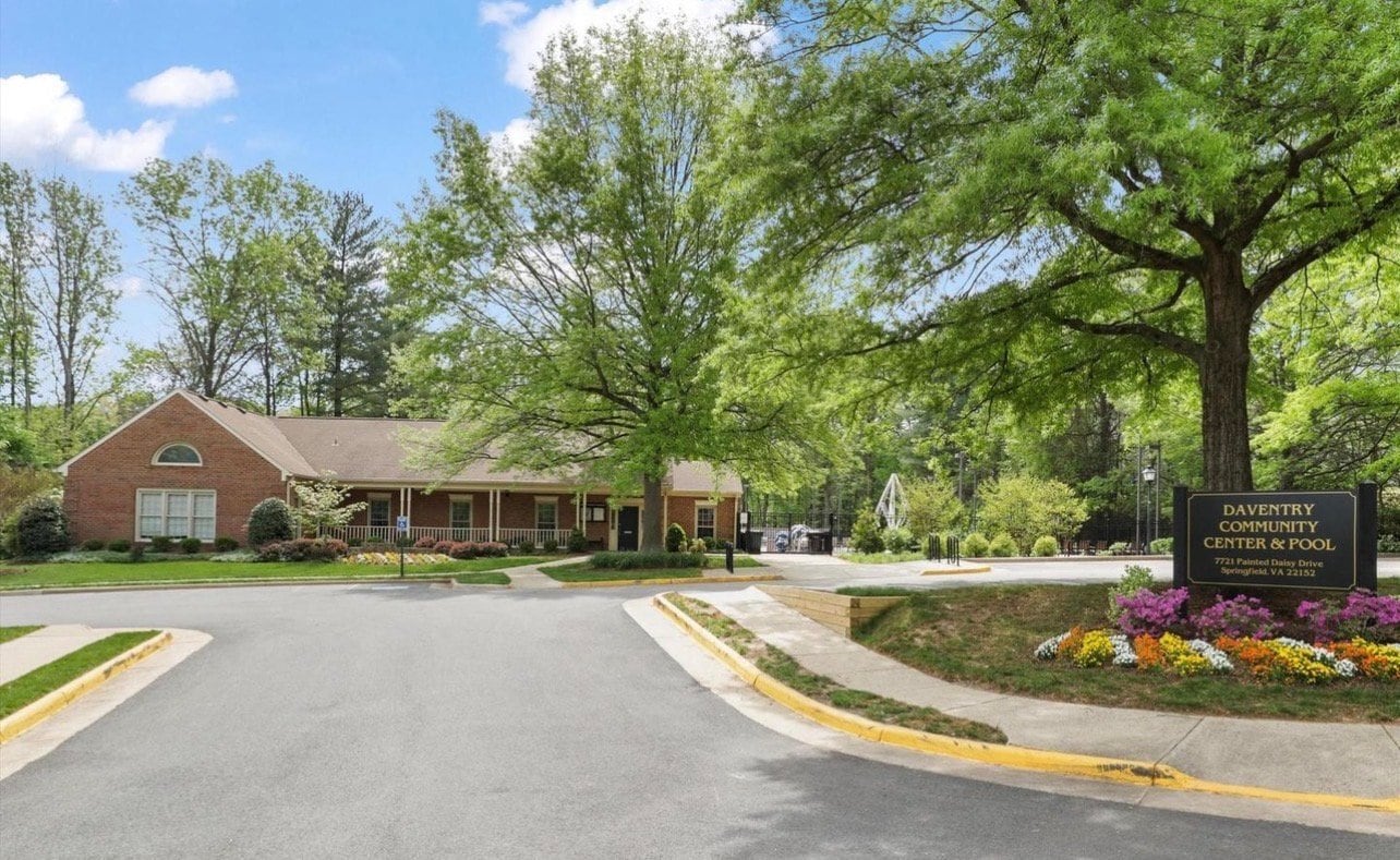 Building Photo - 7877 Wintercress Ln