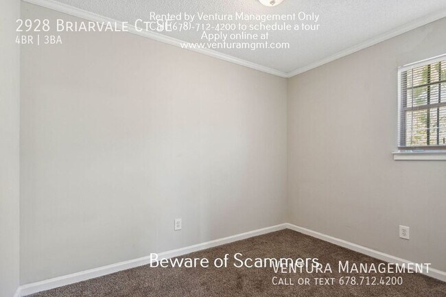 Building Photo - 2928 Briarvale Ct SE