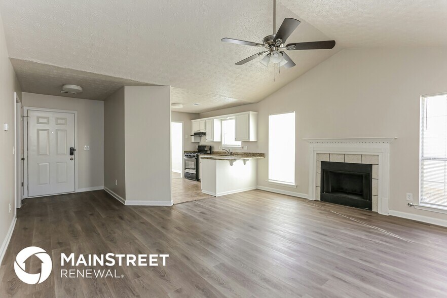 Building Photo - 8147 Mountain Pass