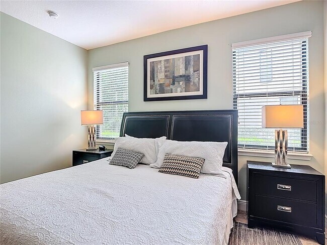 Building Photo - 8149 Roseville Blvd