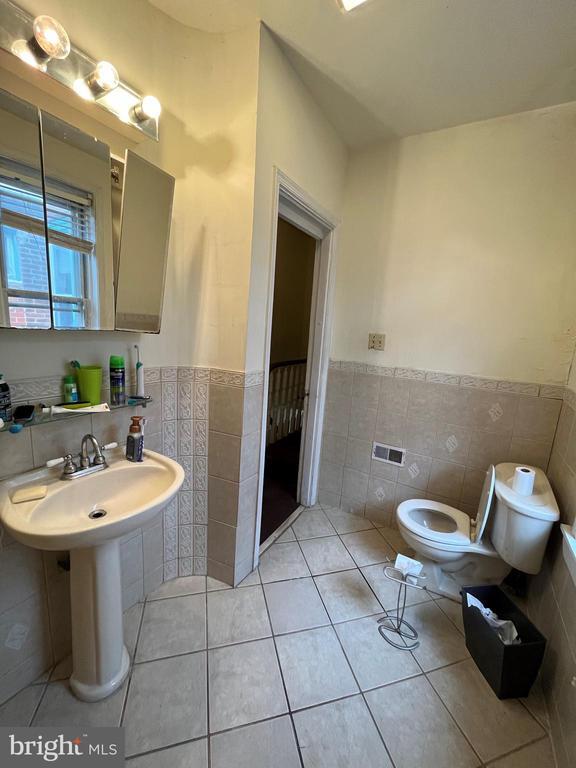 Building Photo - 2040 N Carlisle St