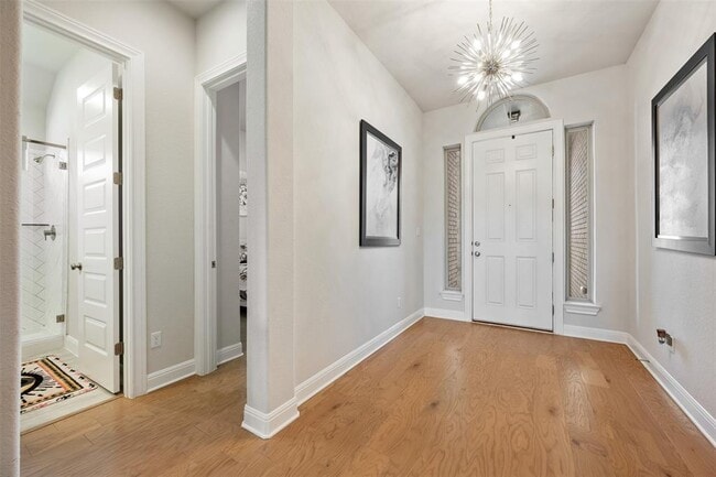 Building Photo - 686 Treadwell Ln