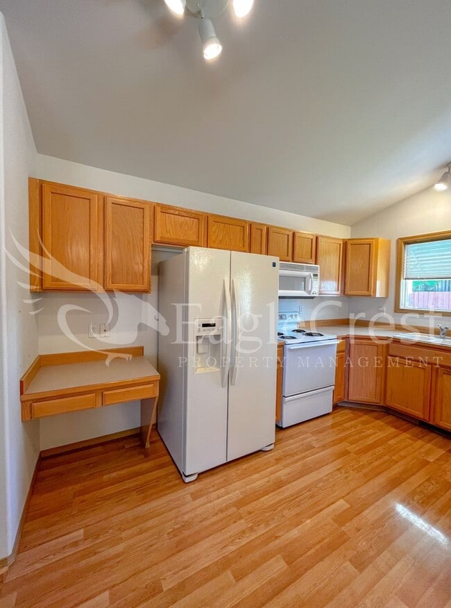 Building Photo - Single Family Home on Spagnuolo Loop