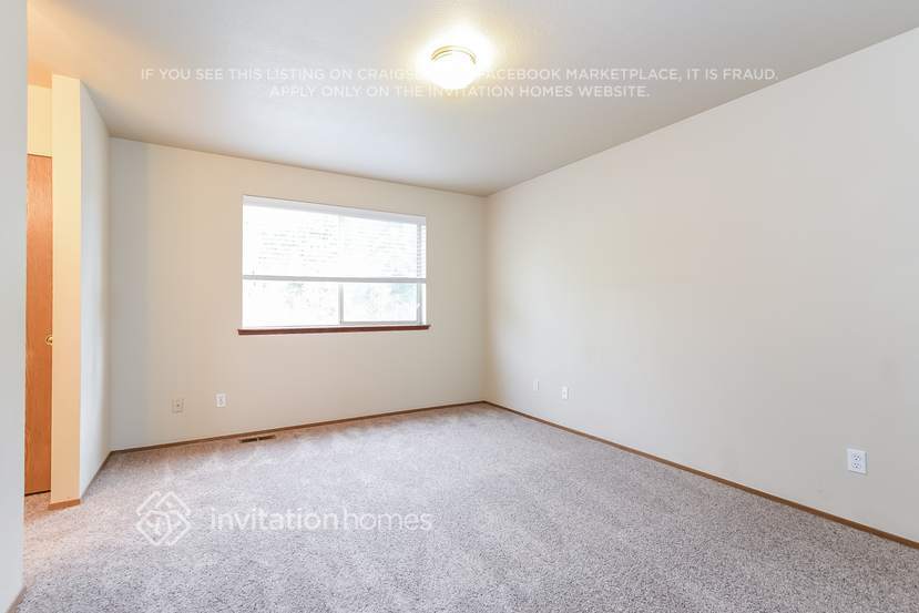 Building Photo - 1414 SW 344th Pl