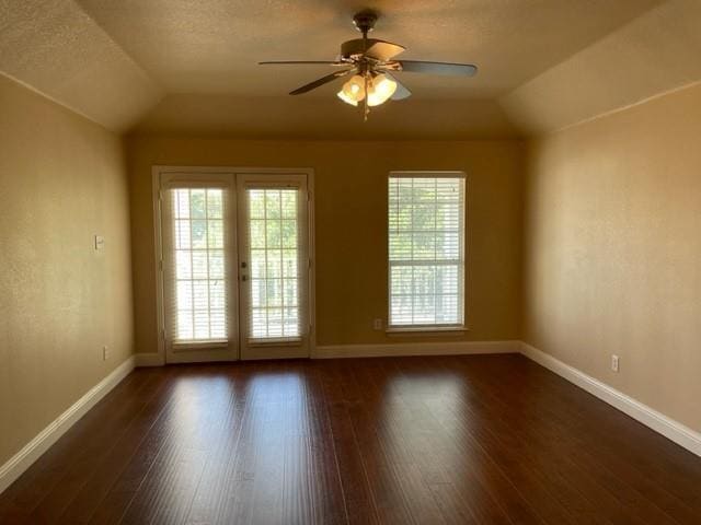 Building Photo - 10253 Lakeview Dr
