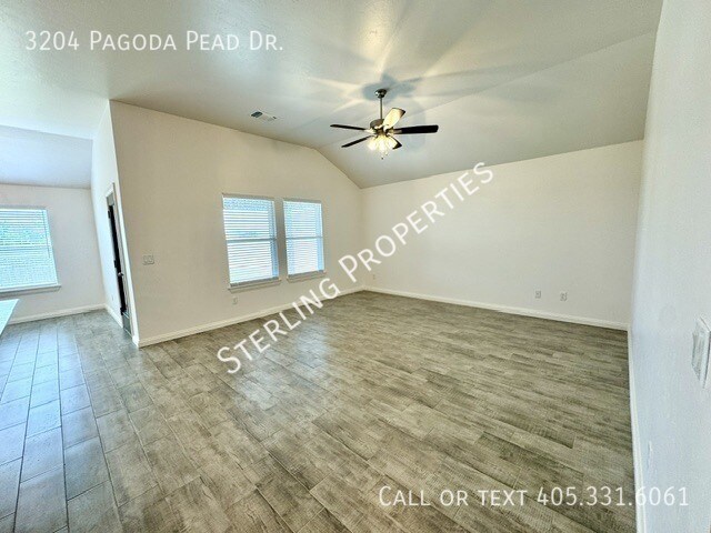 Building Photo - 3204 Pagoda Pead Dr