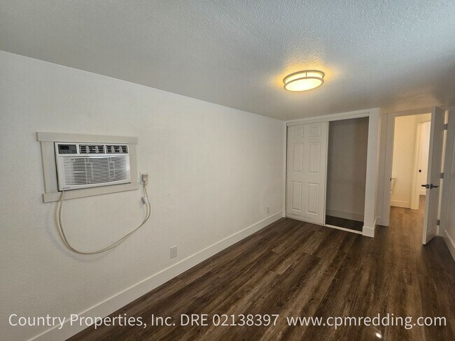 Building Photo - 2711 Reservoir Ln