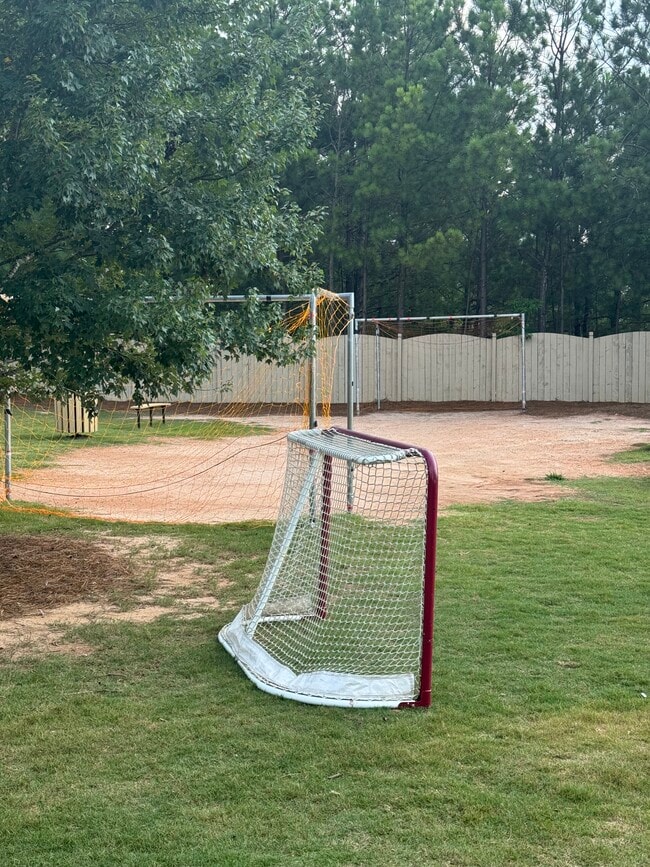 Building Photo - 1044 Annazanes Ct