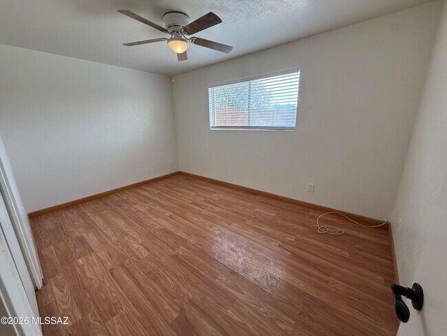 Building Photo - 625 N Brown Ave