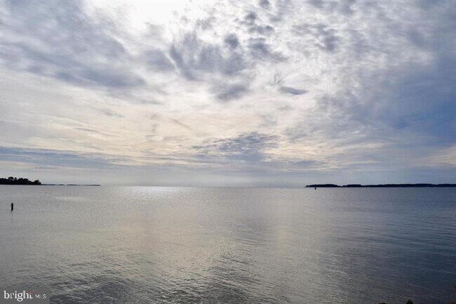 Building Photo - 6670 Cedar Cove Rd