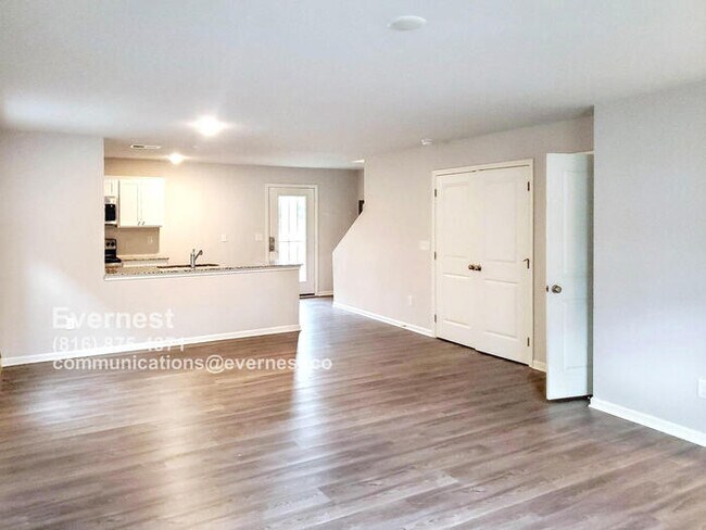 Building Photo - Charming 3-Bedroom Home in a Peaceful Kans...