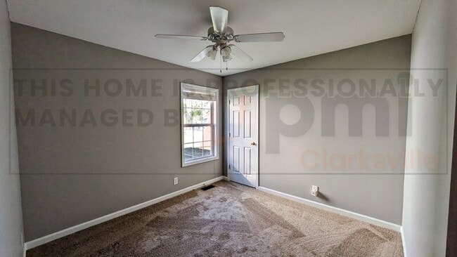 Building Photo - 1121 Gunpoint Dr