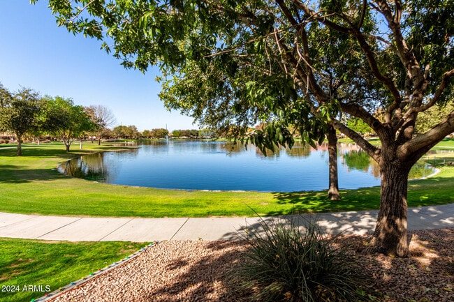 Building Photo - 24008 S Starcrest Dr