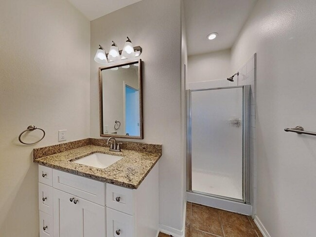 Building Photo - 22514 Spring Crossing Dr