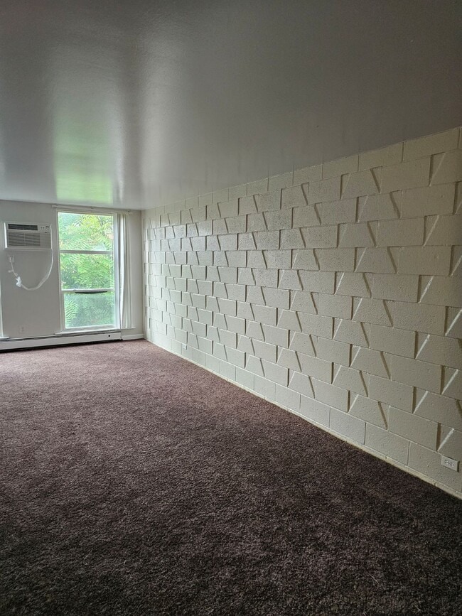 Building Photo - Dolson Arms Apartments