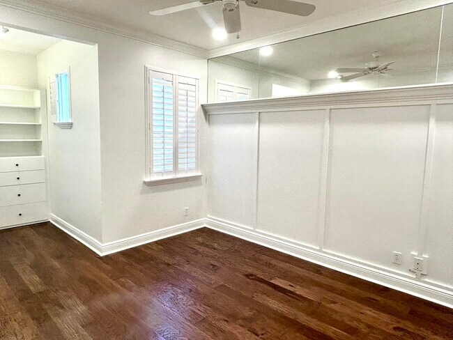 Building Photo - 2024 Foxtail View Ct