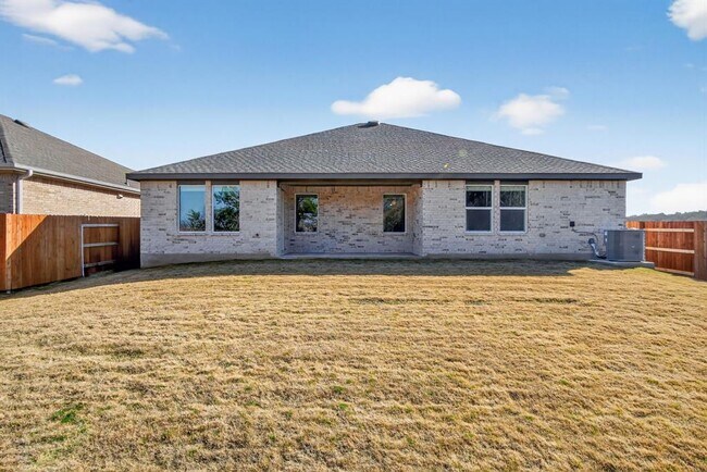 Building Photo - 289 Rivers Edge Dr