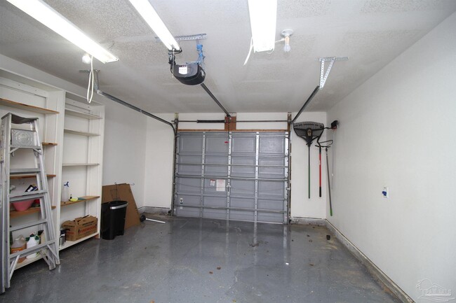 Building Photo - 2007 Marquesas Ln