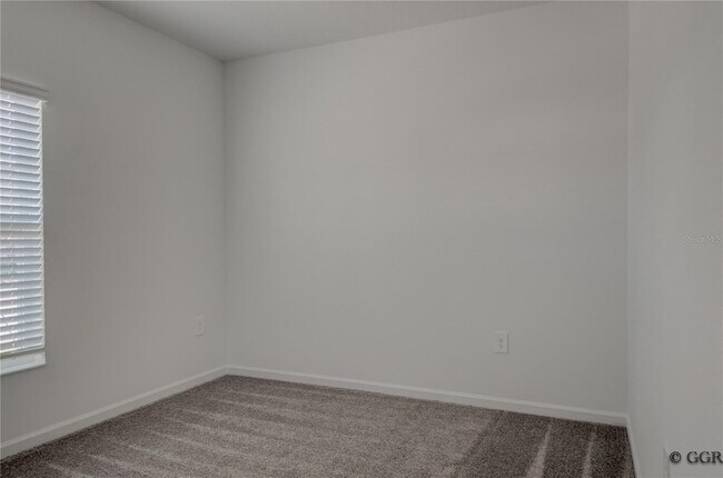 Building Photo - 5005 Worchester Dr